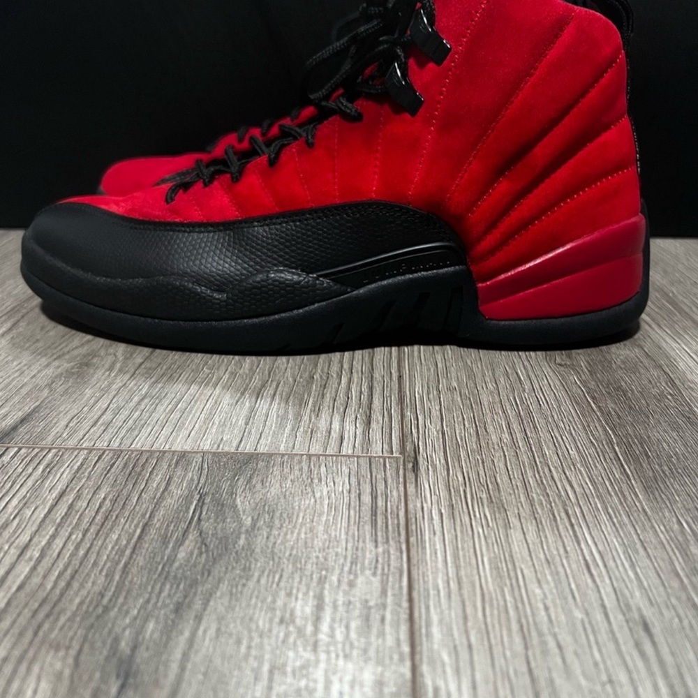 Jordan 12 “Reverse Flu Game” - Picture 3 of 4